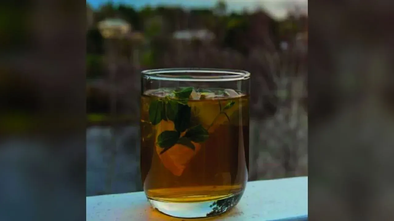 Clove Cocktail