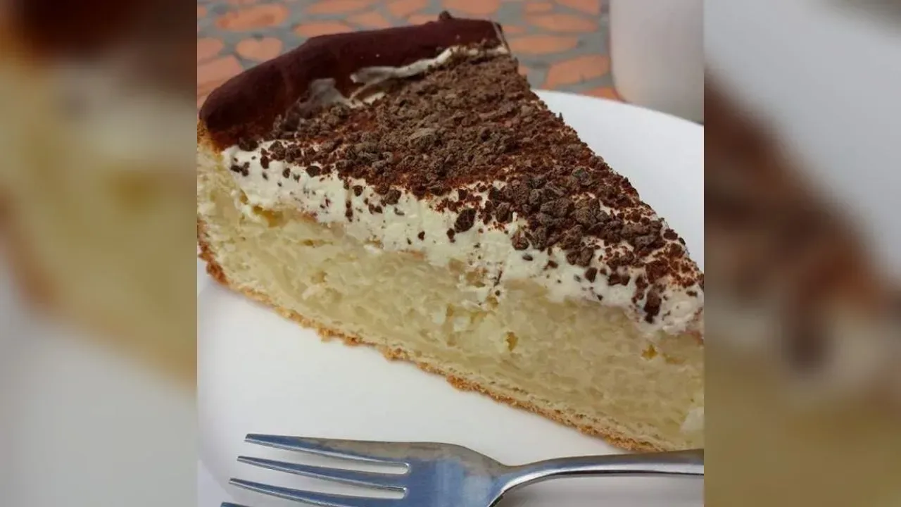 Traditional Dutch rice tart (rijstevlaai)