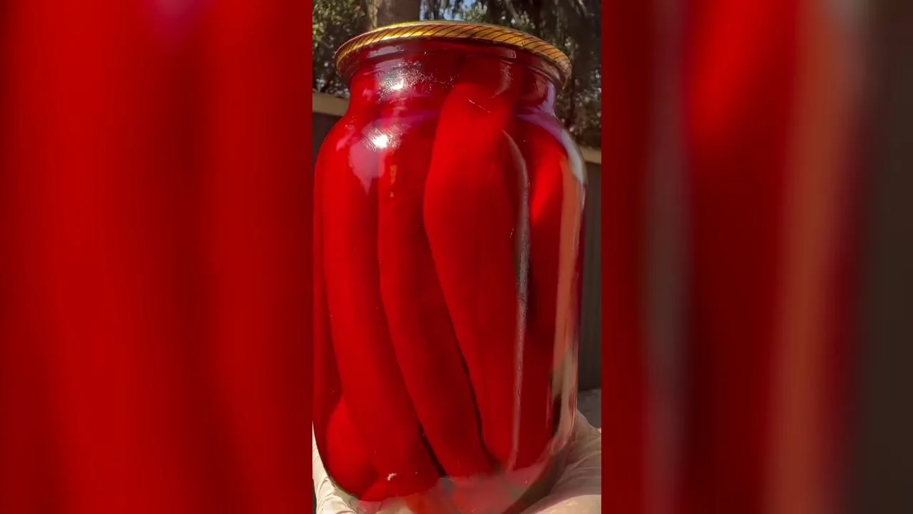 Маринований гіркий перець на зиму