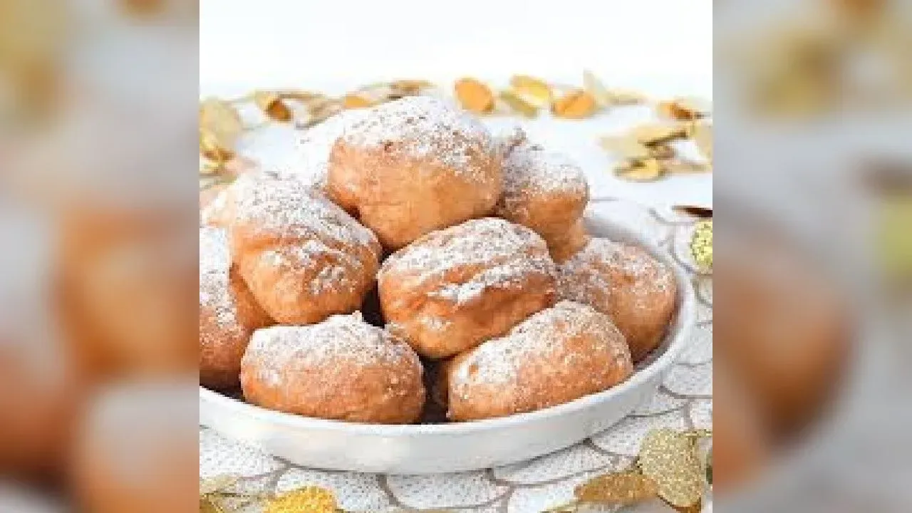 Dutch doughnuts