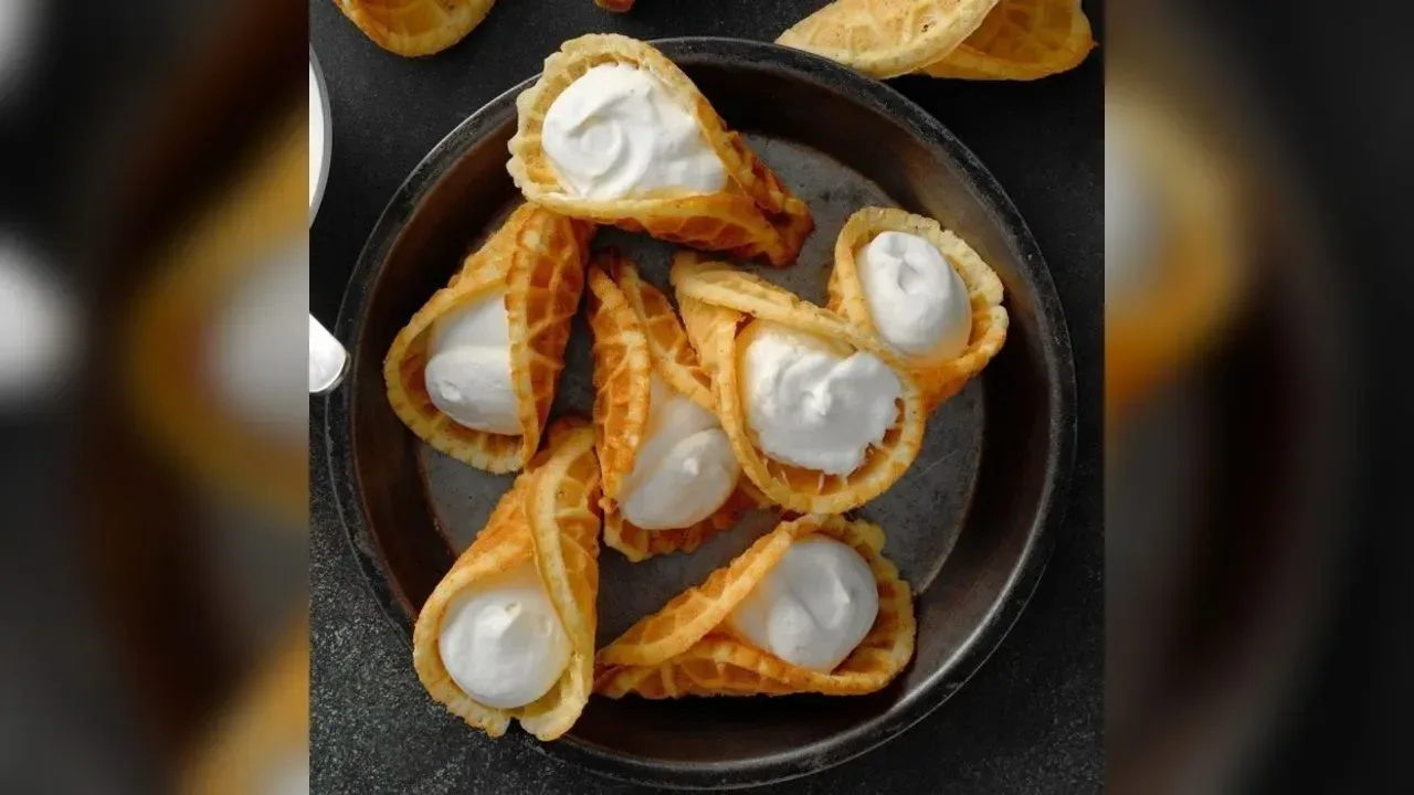 Norwegian Krumkake