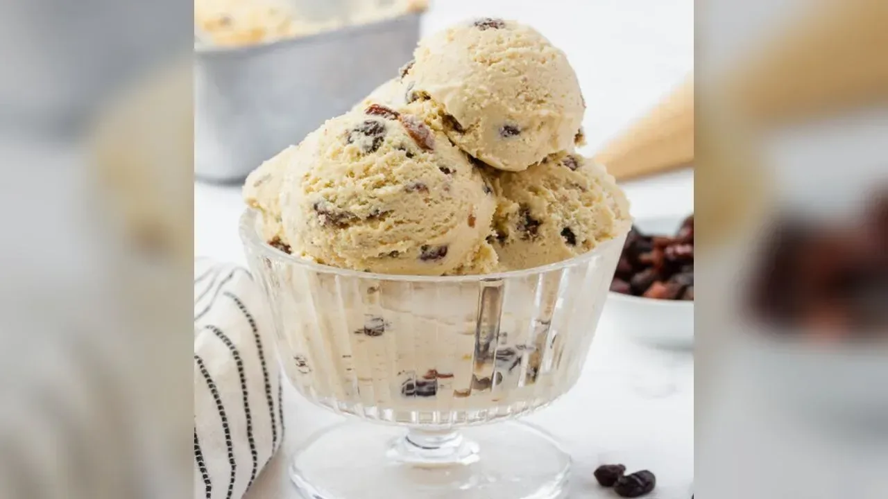 No-Churn Rum Raisin Ice Cream
