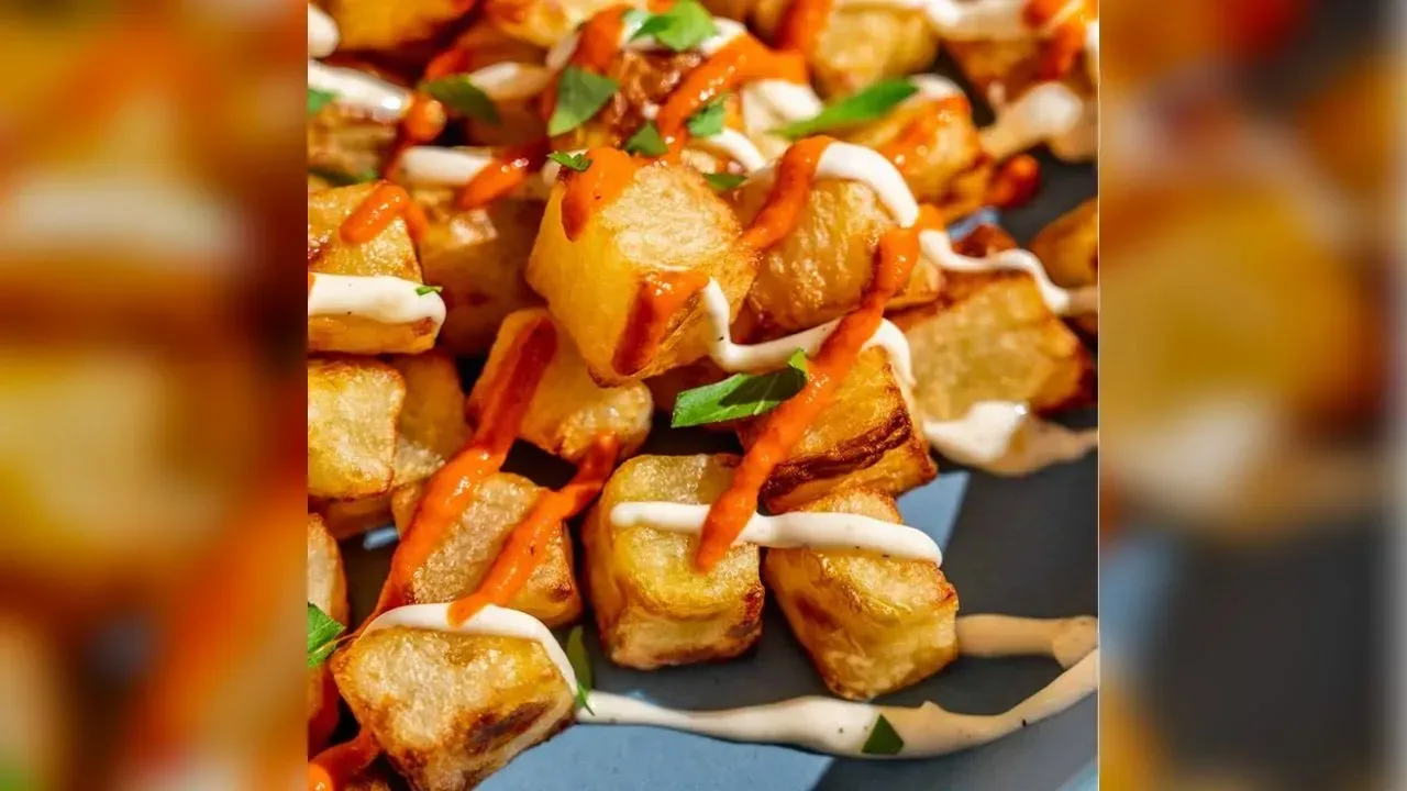 Air fryer patatas bravas