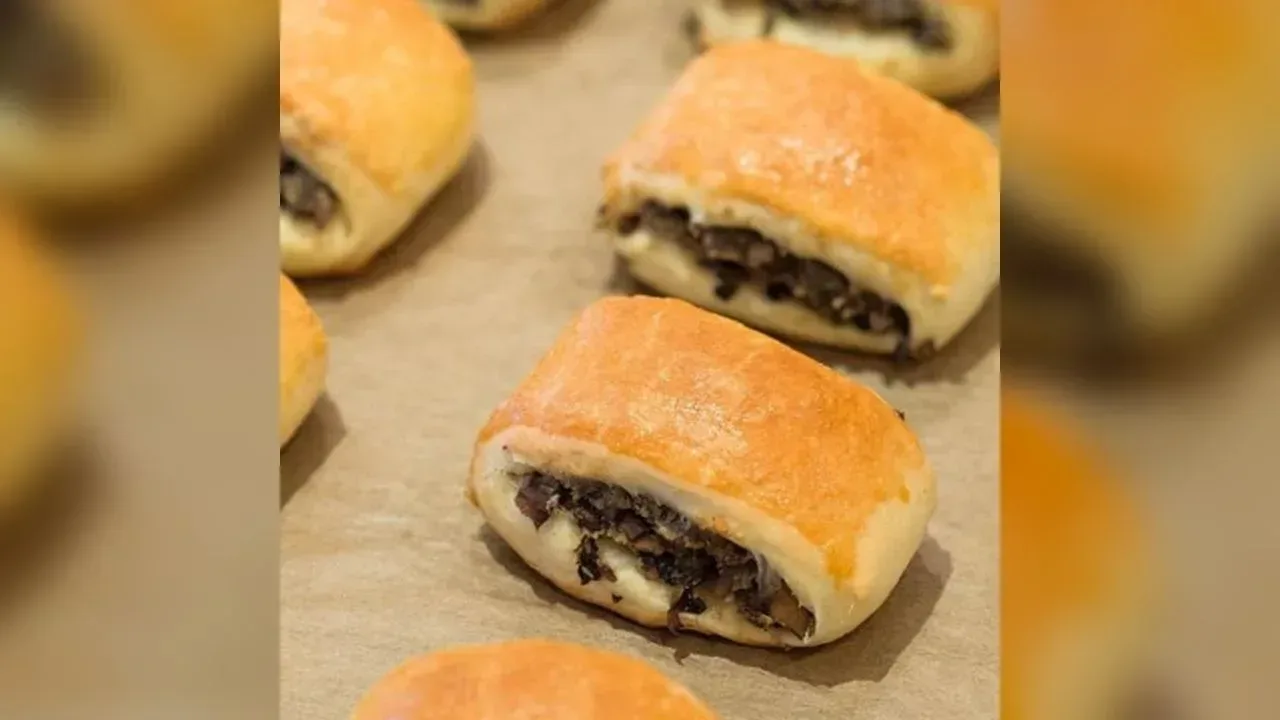Paszteciki (Polish Pasties)