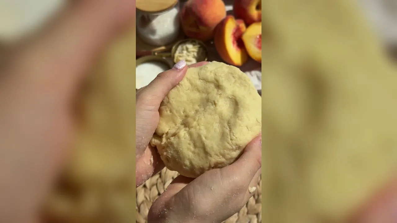 Галета‑чизкейк із персиками