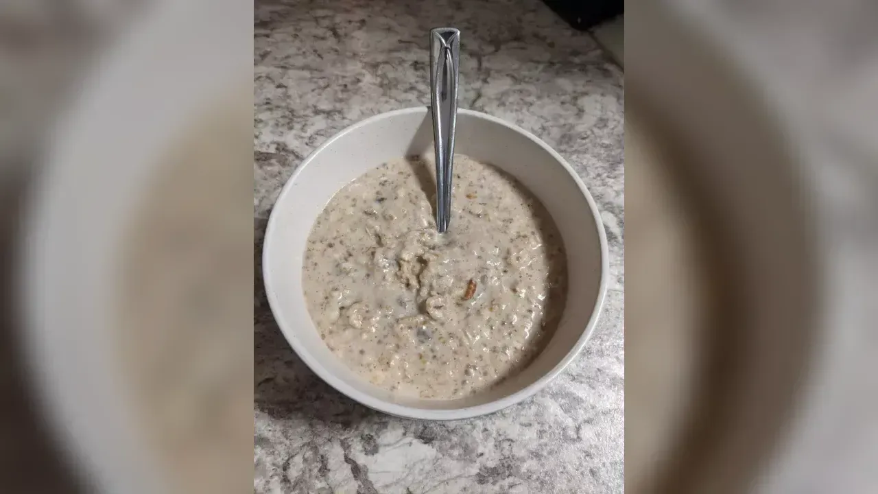 Hearty Breakfast Oatmeal