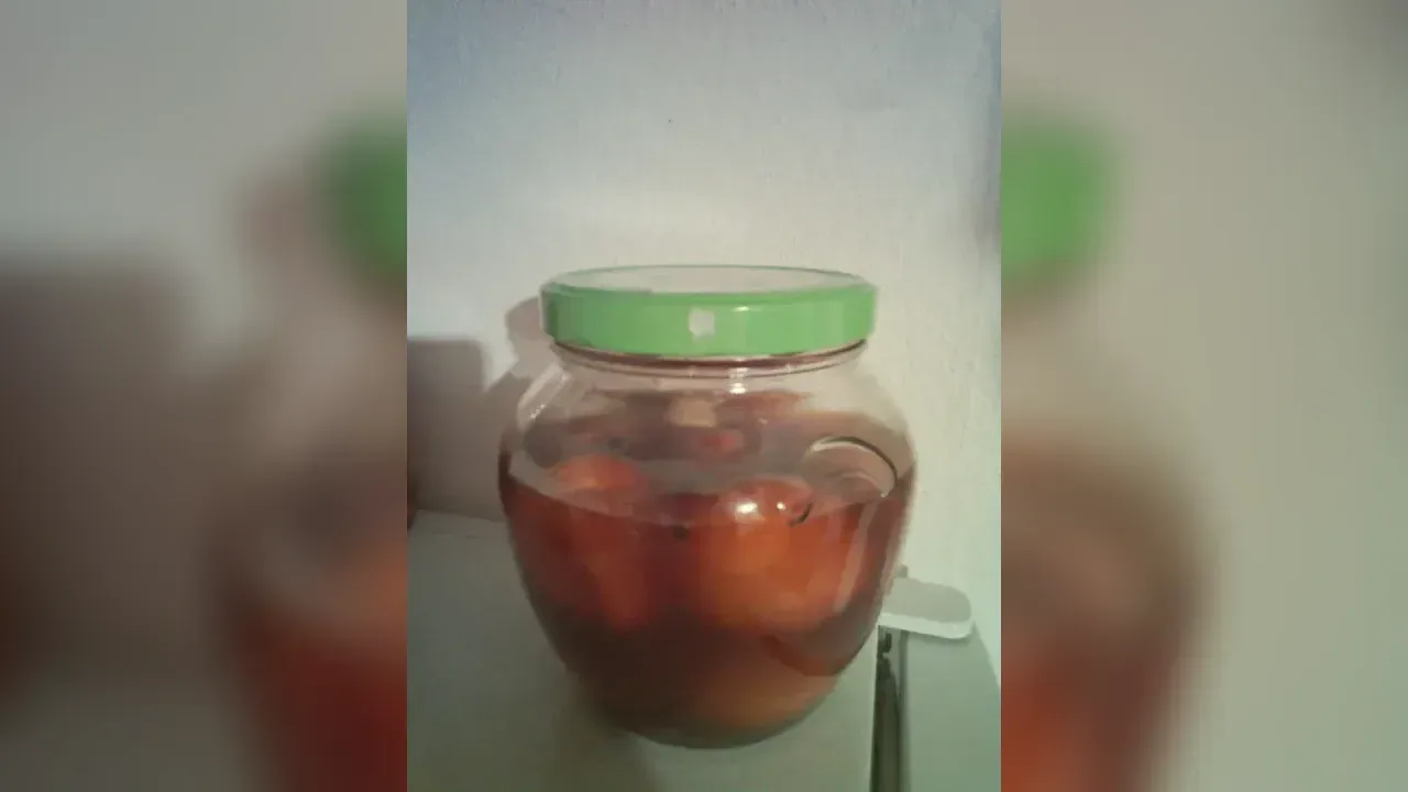 Soleier (pickled eggs)