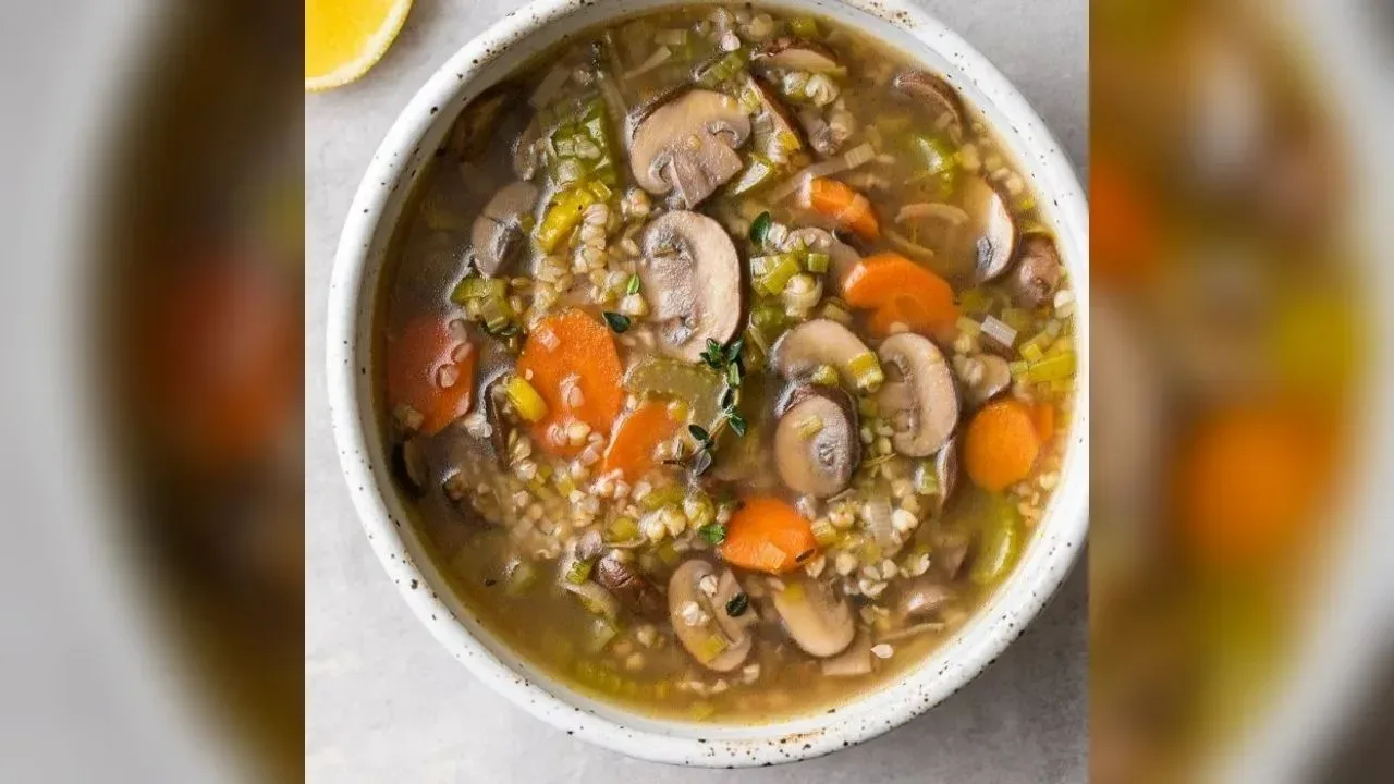 Mushroom soup with buckwheat
