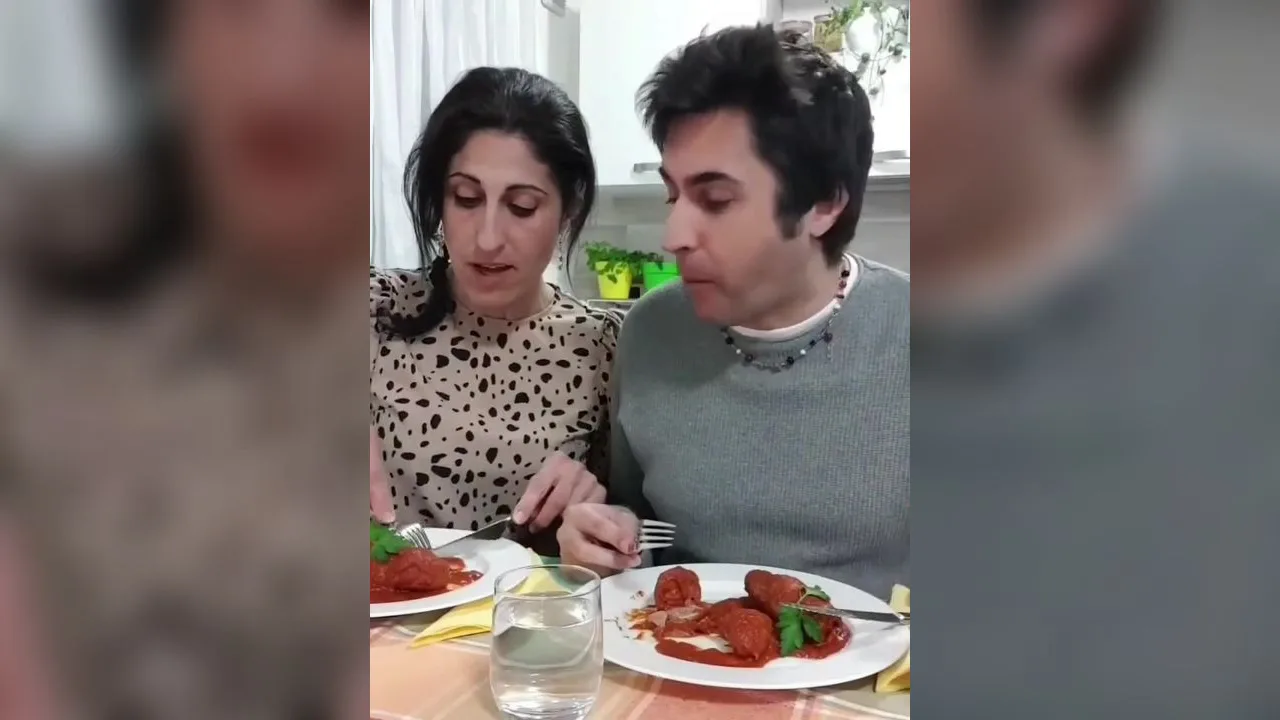 Enroladinhos de vitela ao molho recheados com omelete e presunto