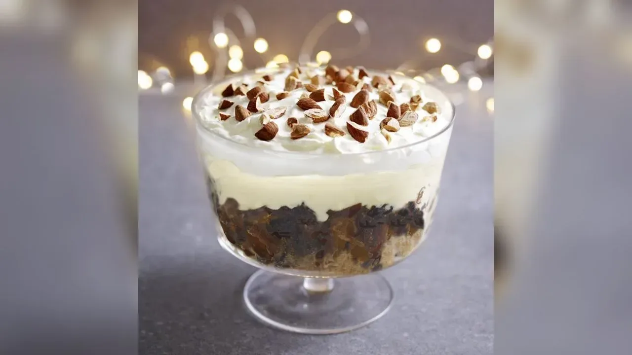 Christmas Pudding Trifle