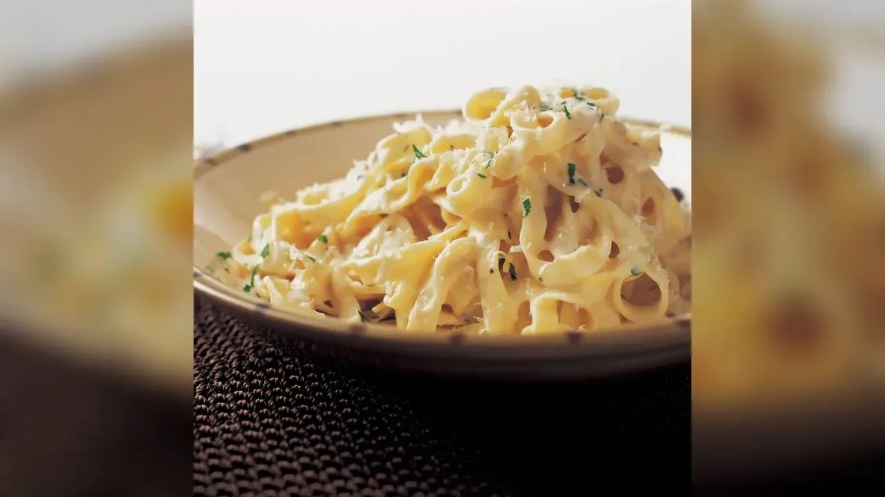 Fettucine alfredo