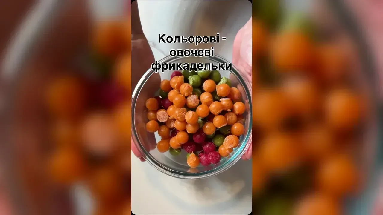 Colored Chicken Meatballs