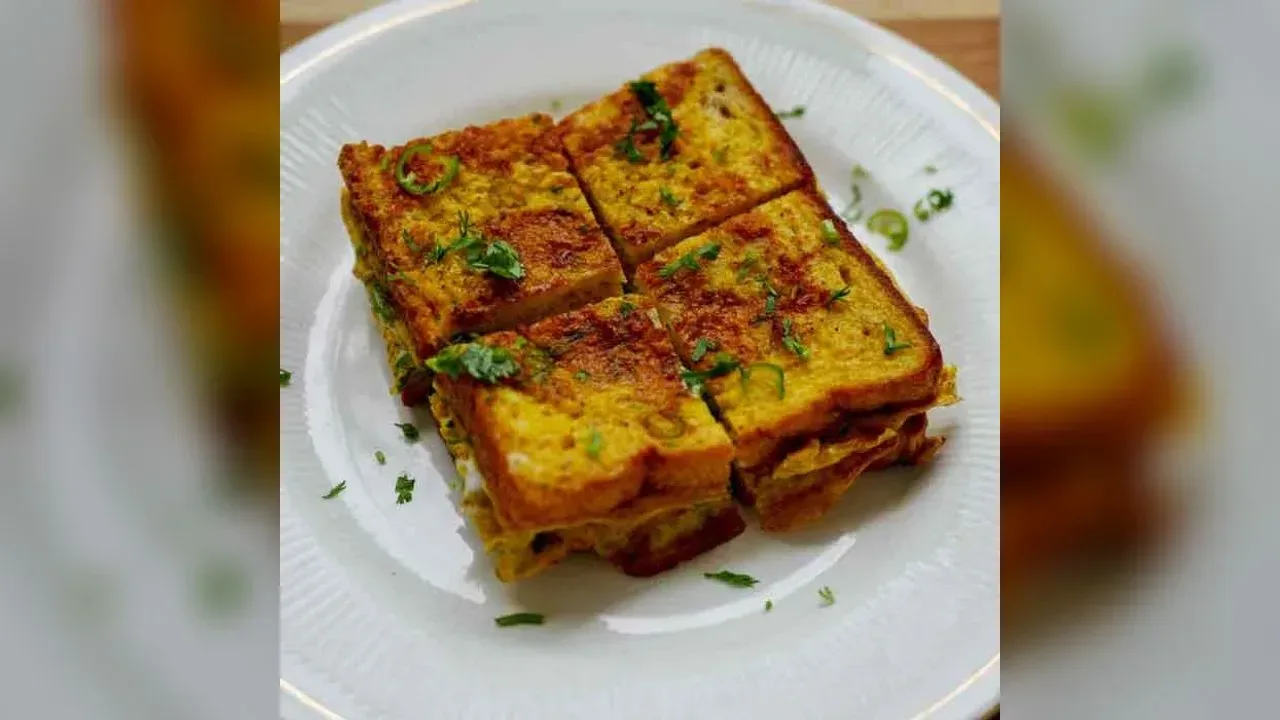 Bread omelette