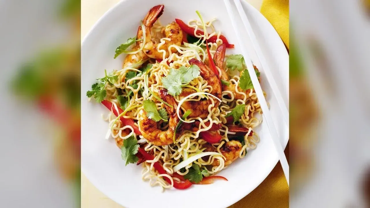Prawn & noodle salad with crispy shallots