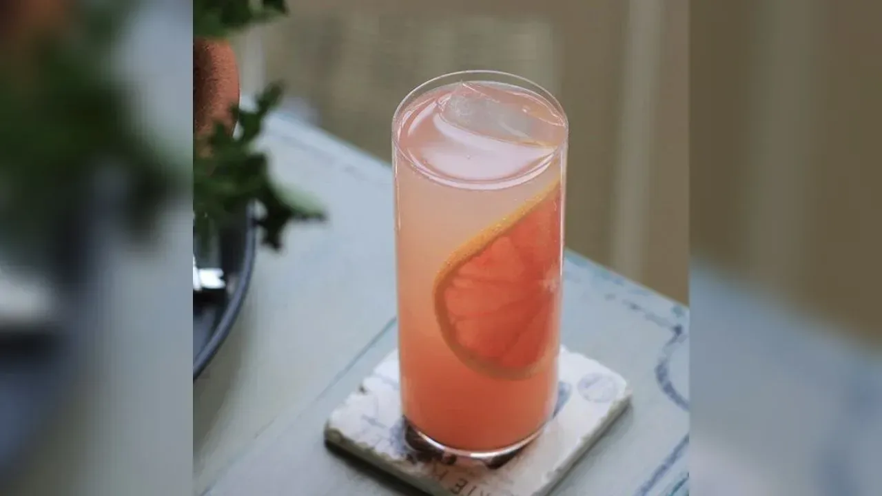 Lazy Coconut Paloma