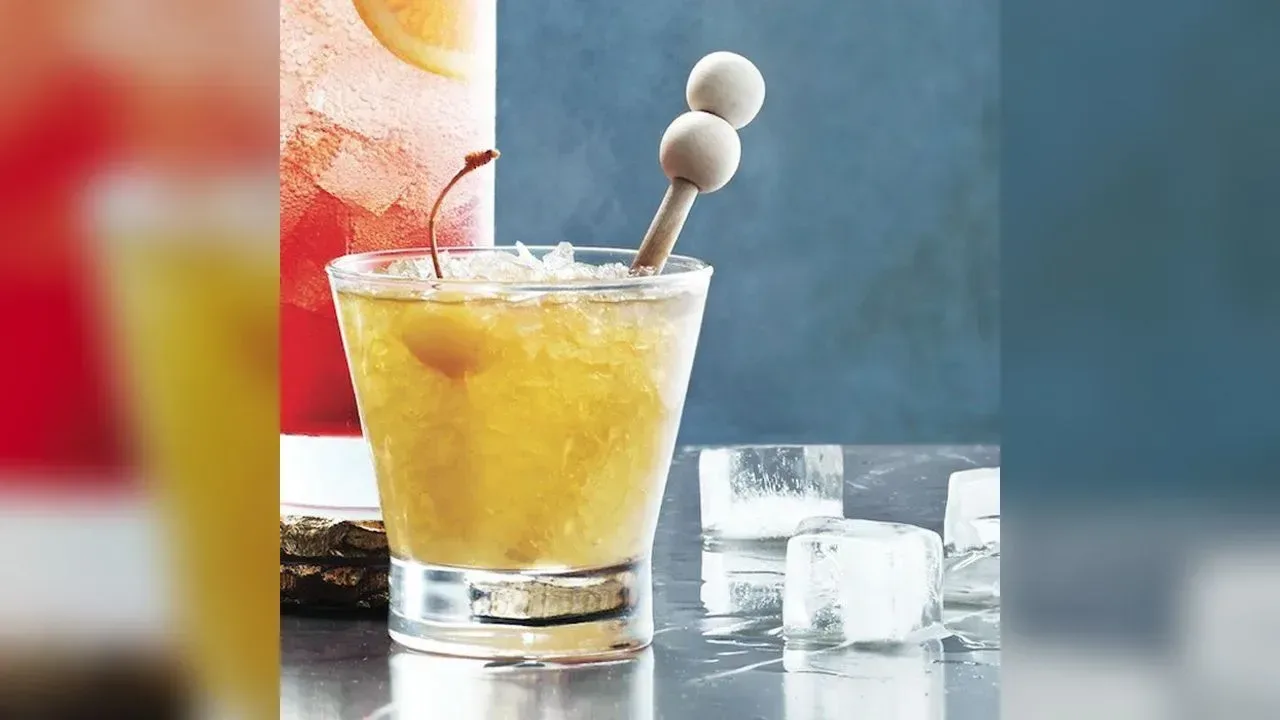 Rum Sour