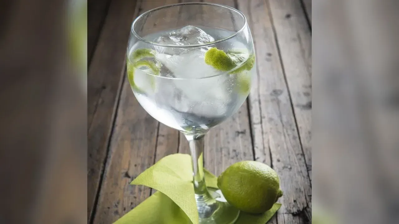 Gin and Soda