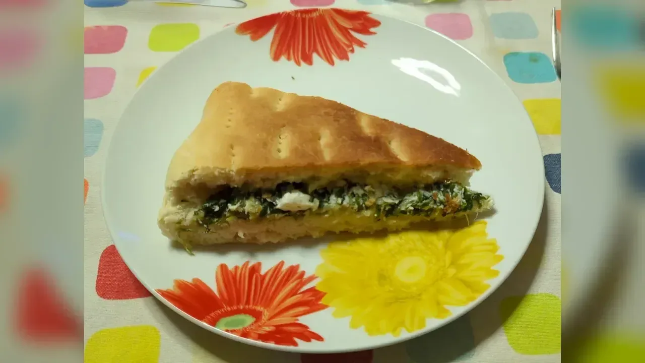 Herbs pizza