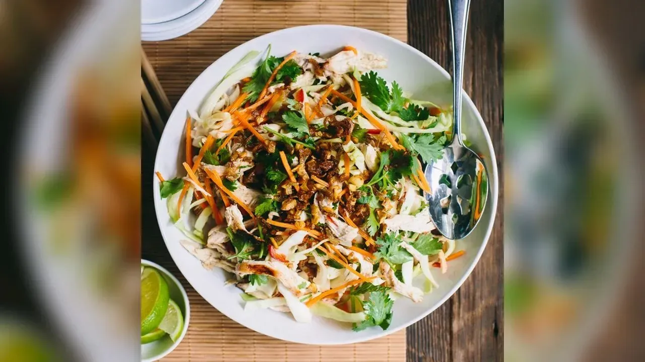 Vietnamese chicken salad